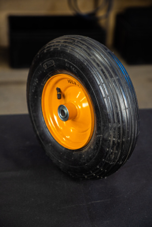 Колесо пневматическое резиновое 330 мм 13x4.00-6