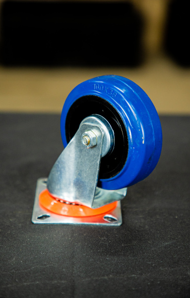 Колесо поворотное резина SRCL 42 100 мм (N)