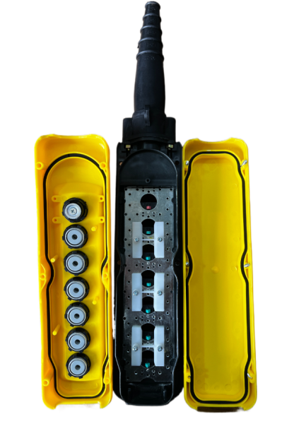 Пульт управления XAC-A6713Y для тали (6 кнопок, 1 скорость, ключ-марка, стоп, IP65, 380В)