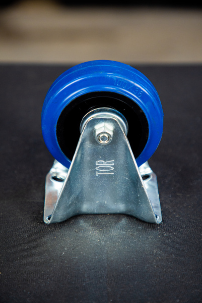 Колесо неповоротное резина FRCL 42 100 мм (N)