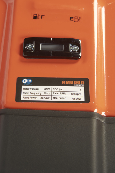 Генератор бензиновый 6,0 кВт 220В 27 л с электростартером и колесами TOR KM8000H