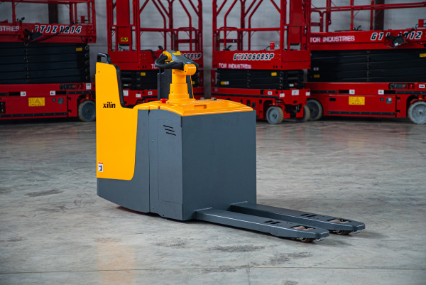 Тележка электрическая 2000 кг 1150 мм XILIN CBD20L с закрытой платформой 24/280 В/Ач