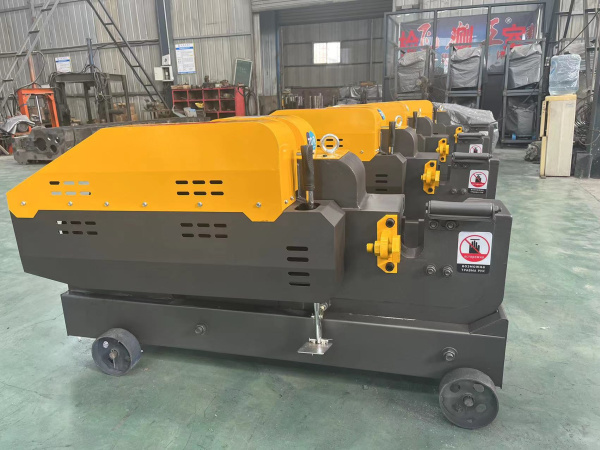 Станок для резки арматуры 60/45мм 5.5кВт TOR GQ60