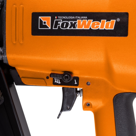 Пневматический гвоздезабивной пистолет – реечный нейлер AERO 9021