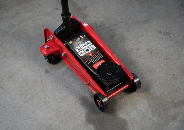 Домкрат подкатной TOR 3,0 т 140-432MM LT-FJ830003A-19