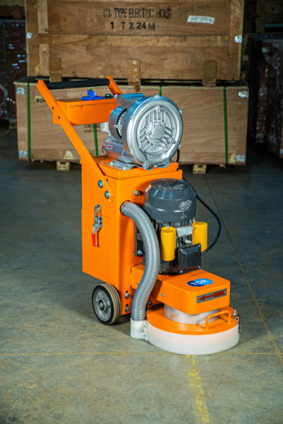 Машина для шлифования полов 4 кВт, 220 В TOR GM330VC с пылесосом