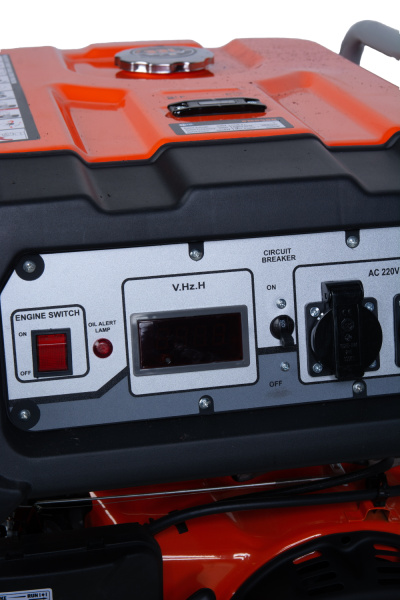 Генератор бензиновый 5,0 кВт 220В 27 л с ручным запуском TOR KM6500H