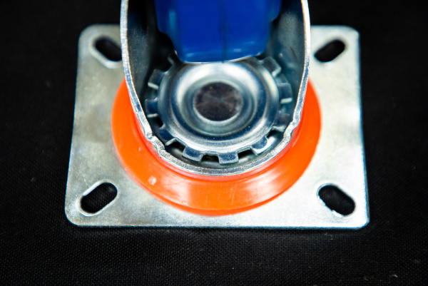 Колесо поворотное резина SRCLb 42 100 мм с тормозом (N)