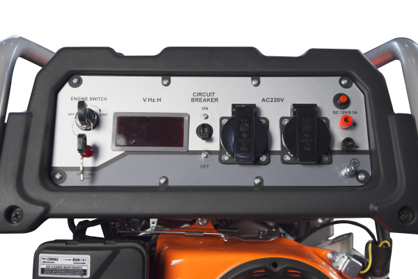 Генератор бензиновый 2,8 кВт 220В 16 л с электростартером TOR KM4000H