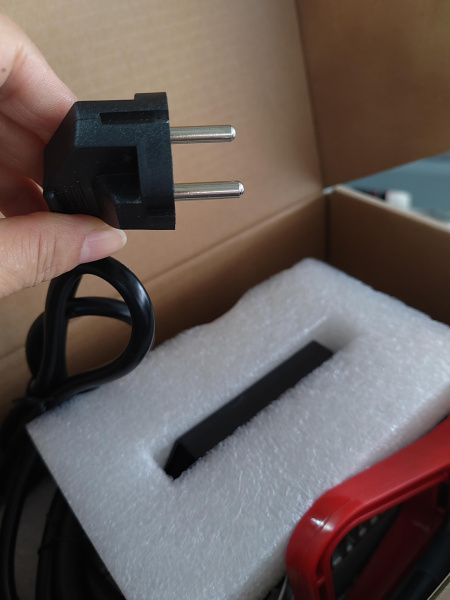 Зарядное устройство для машины поломоечной COMFORT 100