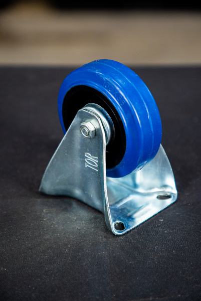 Колесо неповоротное резина FRCL 42 100 мм (N)